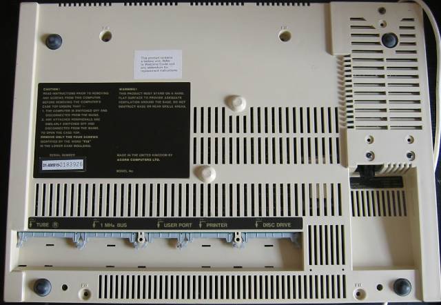 File:Acorn BBC Master 128 underside.jpg
