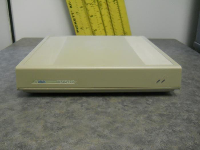 File:Atari Megafile 60 front (University of Waterloo Computer Museum).jpg