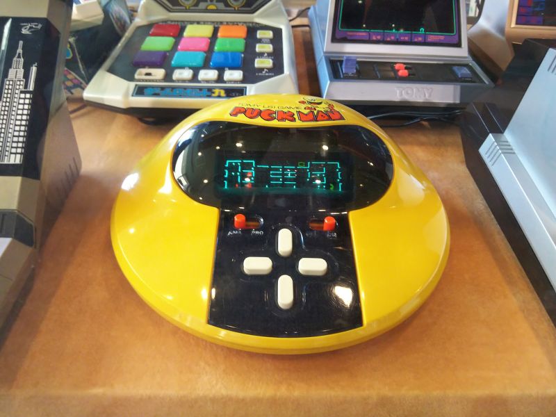 File:TOMY LSI PACMAN.jpg