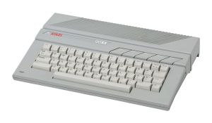 Atari 130XE (photo).jpg