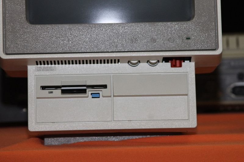 File:IBM PS-2 Model 25 (photo).jpg