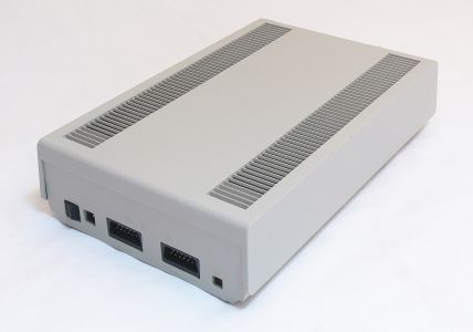 Rear: power switch, power socket, two SIO sockets and drive select switches