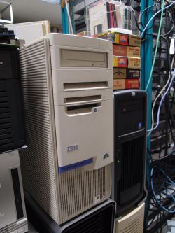 IBM PC 300PL 6892 front.jpg