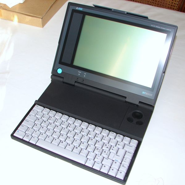 File:Atari ST Book (photo).jpg