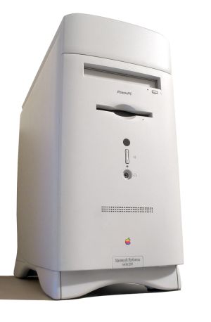 Macintosh Performa 6400.jpg