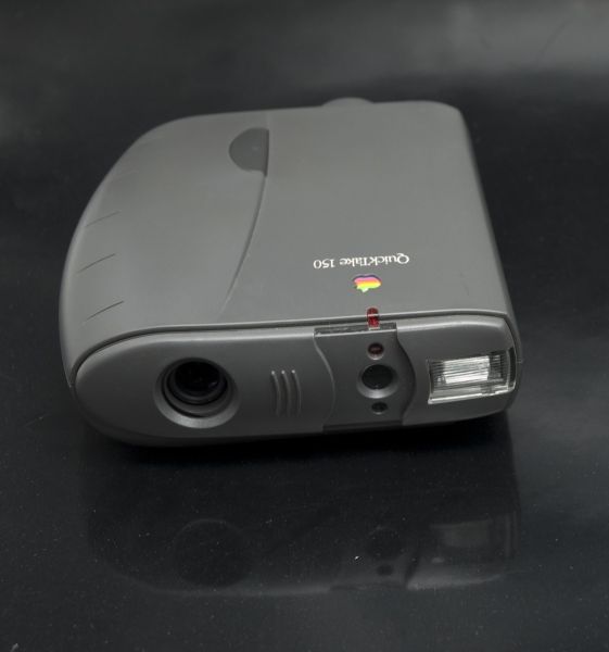File:Apple QuickTake 150.jpg