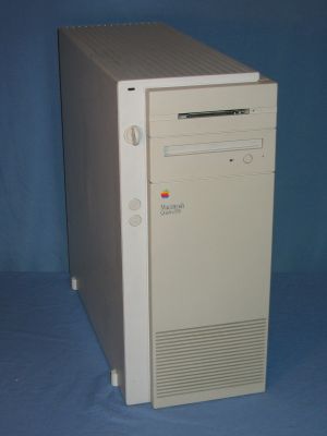Macintosh Quadra 950.jpg