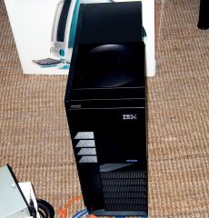7044-170 workstation (POWER3, 200 MHz)