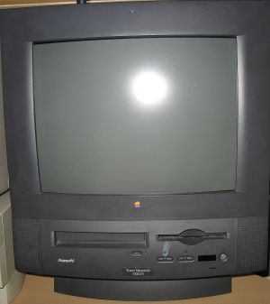 Macintosh Performa 5400 (photo).jpg