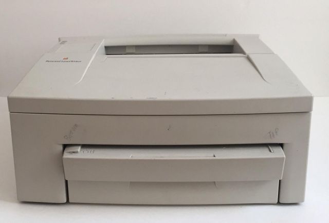 Apple Personal LaserWriter 300 - RetroTechCollection