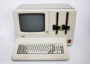 IBM System-23 Datamaster (photo).jpg