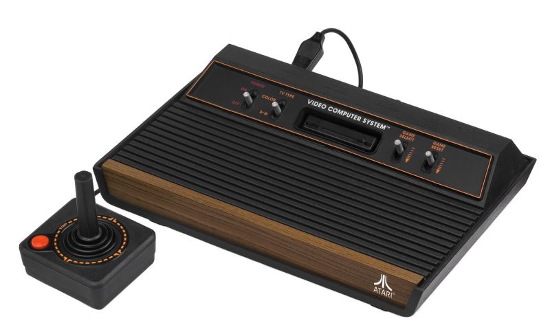 File:Atari 2600 (photo).jpg