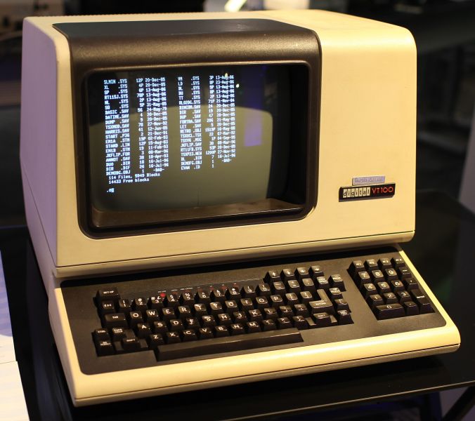 File:DEC VT100 terminal.jpg