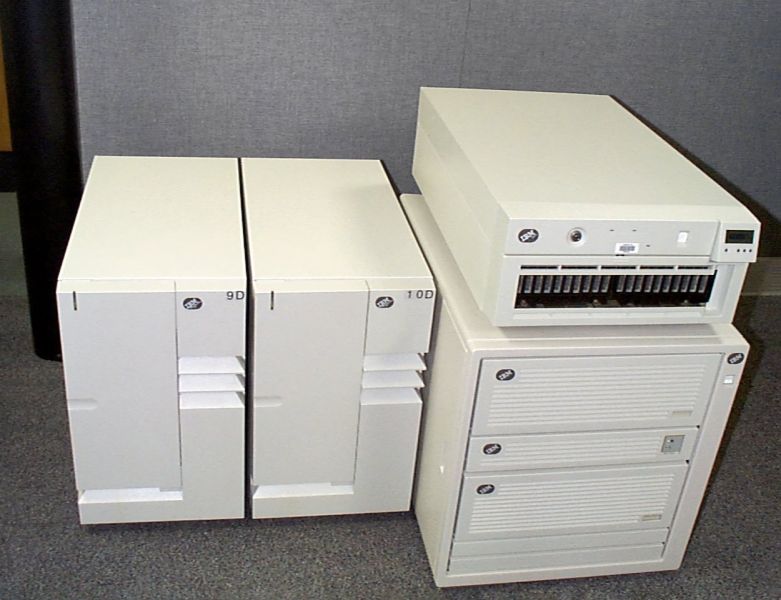 File:IBM RS-6000 (photo).jpg