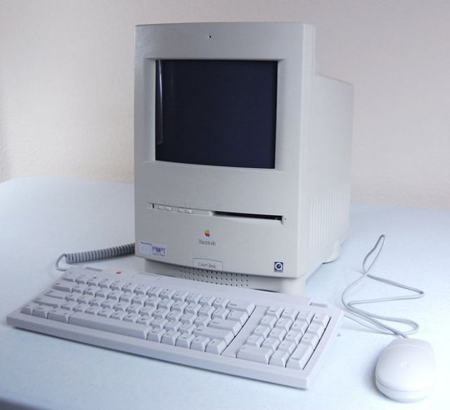 Macintoch Color Classic Ⅱ 購入時の付属品多数 Yahoo!オークション -「color classic ii」(Mac) (パソコン)の落札相場