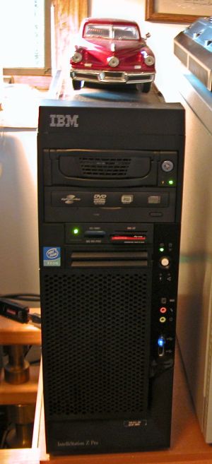IBM IntelliStation Z Pro 6221.jpg