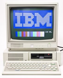 IBM PCjr with the IBM 4863 display