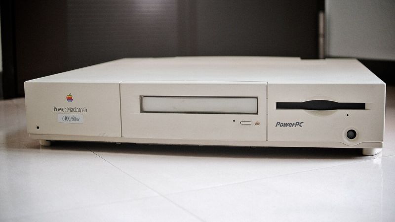 File:Power Macintosh 6100 (photo).jpg